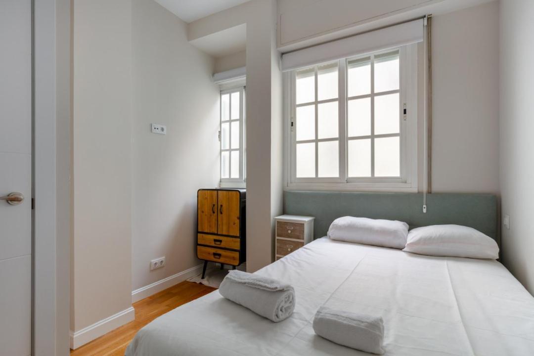 Bright With Views - 2Bd 1Bth- Av America マドリード エクステリア 写真